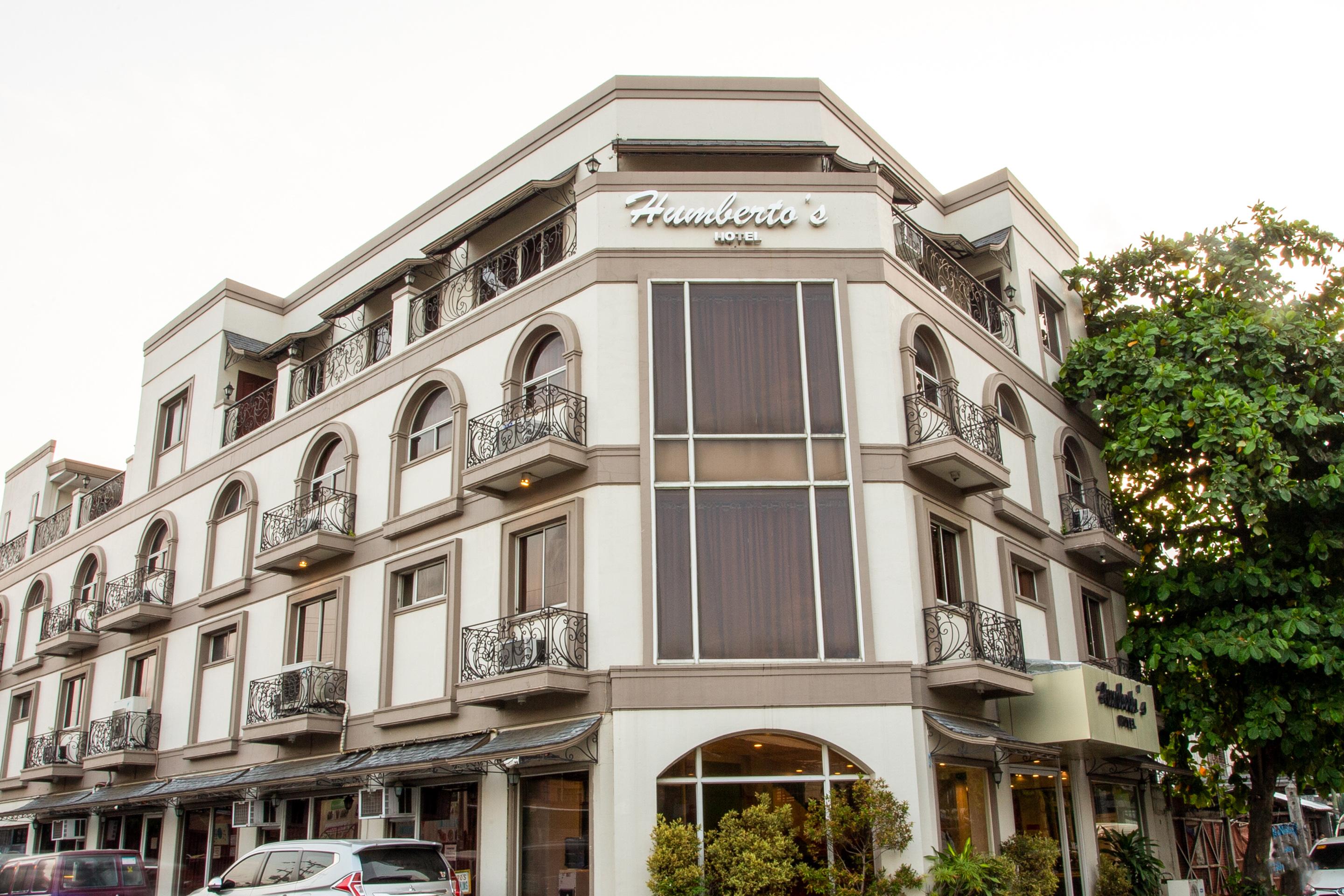 Oyo 414 Humberto'S Hotel Davao City Exterior foto